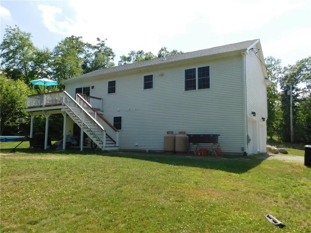 476 Ledge Road Coventry RI 02816