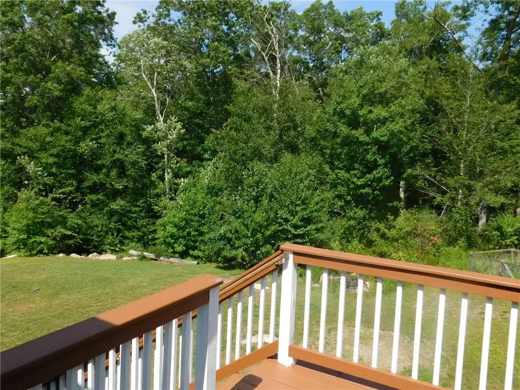 476 Ledge Road Coventry RI 02816