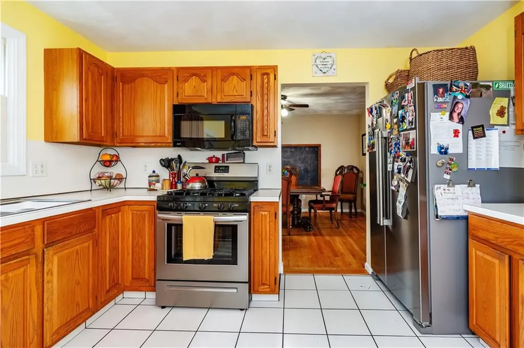 65 Jeri Lynn Circle Warwick RI 02886