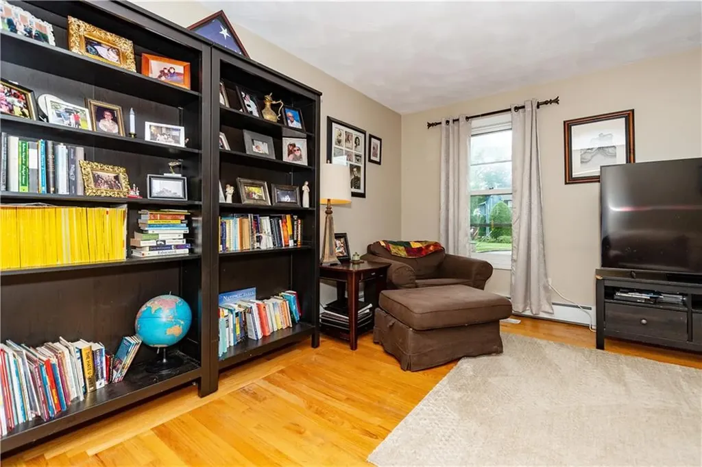 65 Jeri Lynn Circle Warwick RI 02886