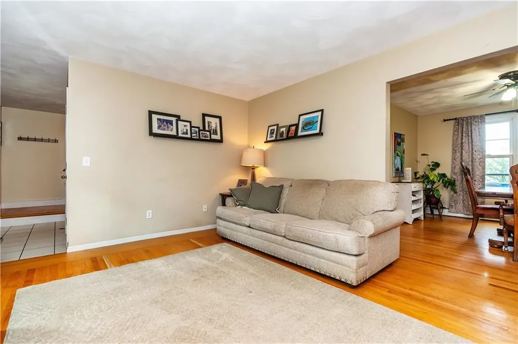 65 Jeri Lynn Circle Warwick RI 02886