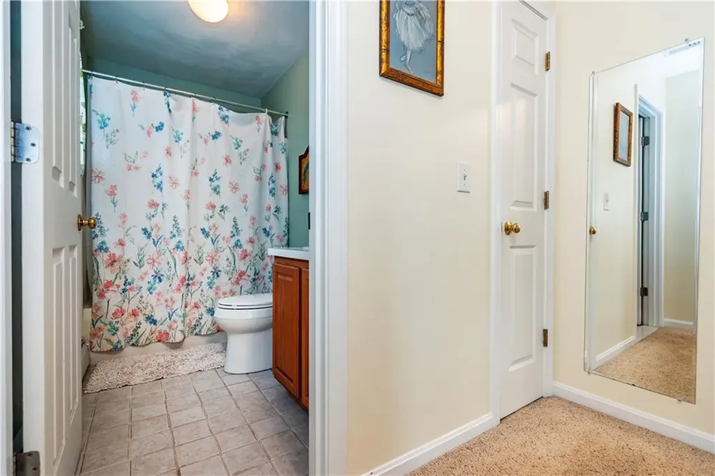 65 Jeri Lynn Circle Warwick RI 02886