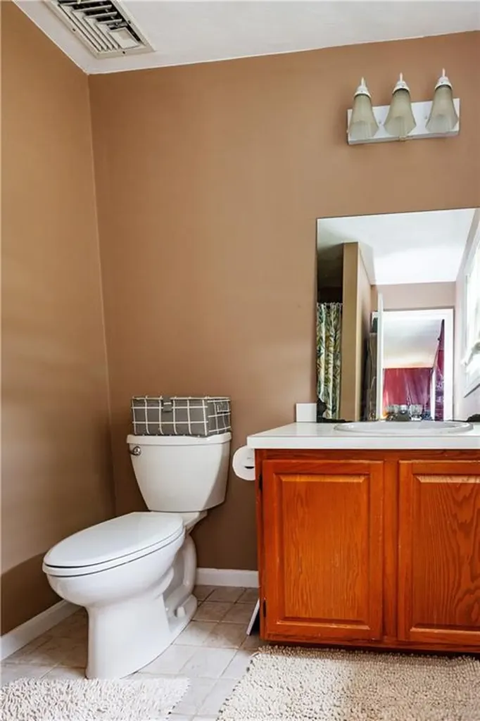 65 Jeri Lynn Circle Warwick RI 02886