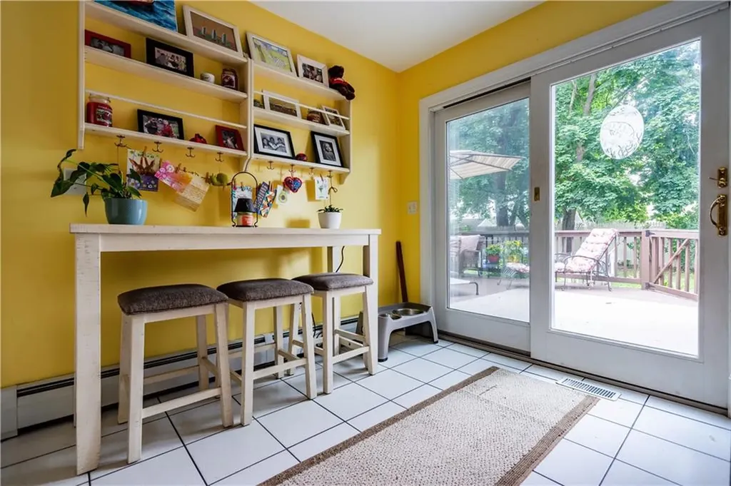 65 Jeri Lynn Circle Warwick RI 02886
