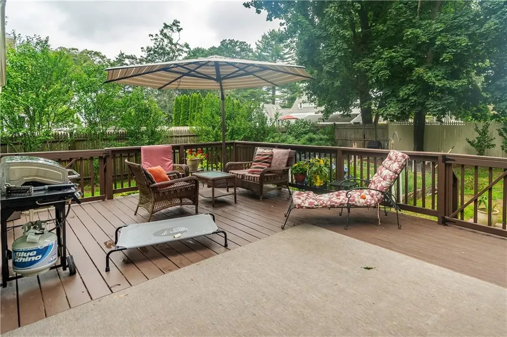 65 Jeri Lynn Circle Warwick RI 02886