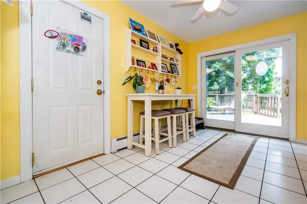 65 Jeri Lynn Circle Warwick RI 02886
