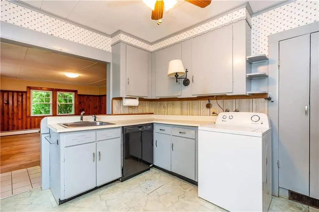 3442 Flat River Road Coventry RI 02816