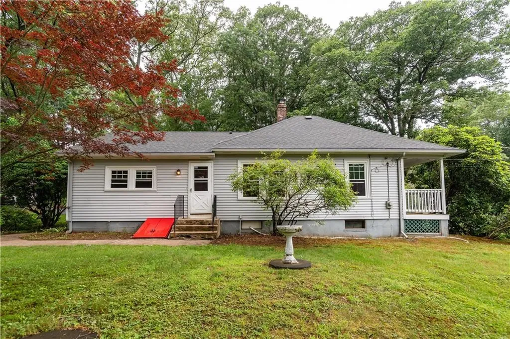 3442 Flat River Road Coventry RI 02816