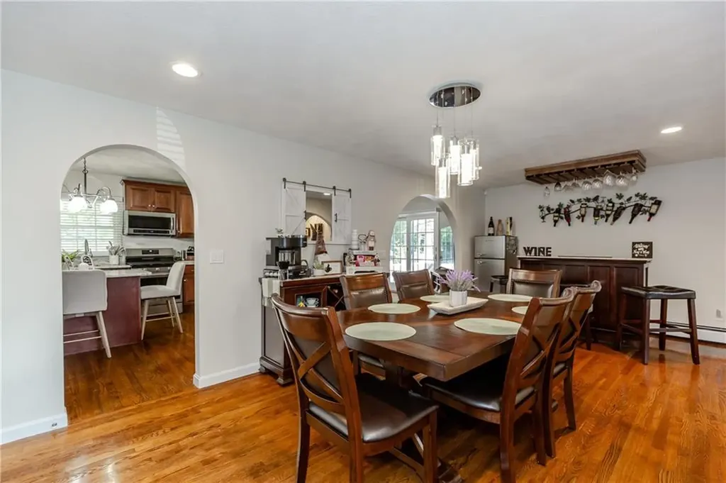 30 Warren Avenue Johnston RI 02919