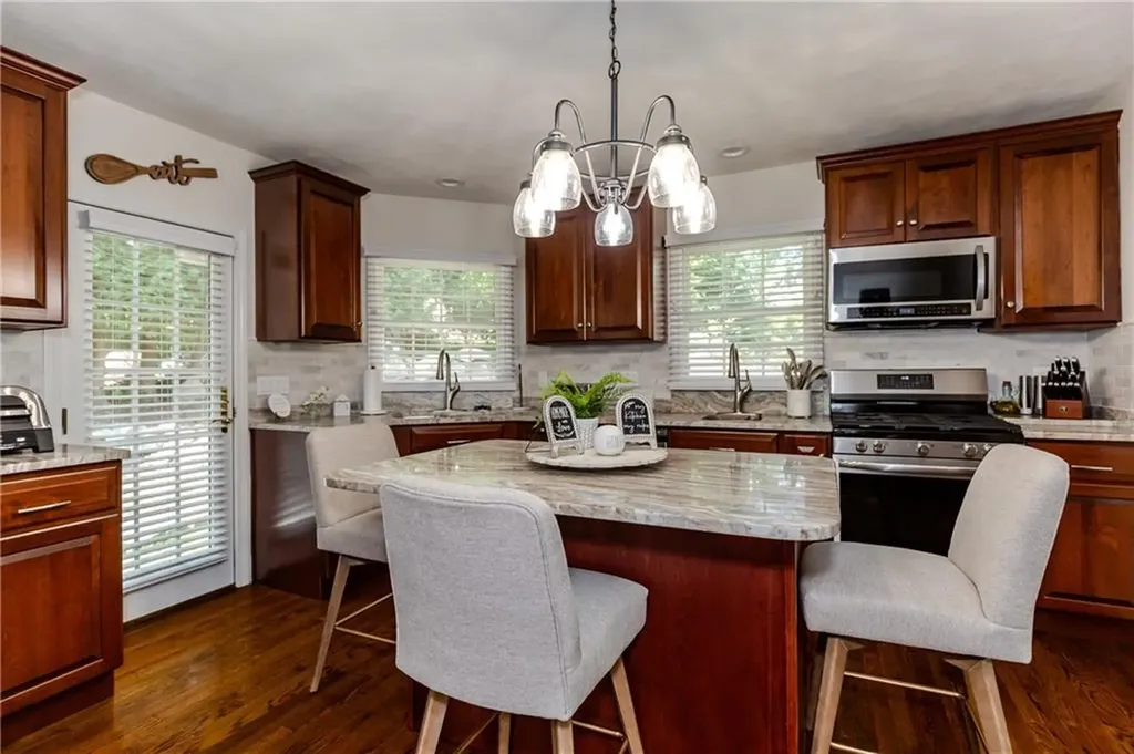 30 Warren Avenue Johnston RI 02919