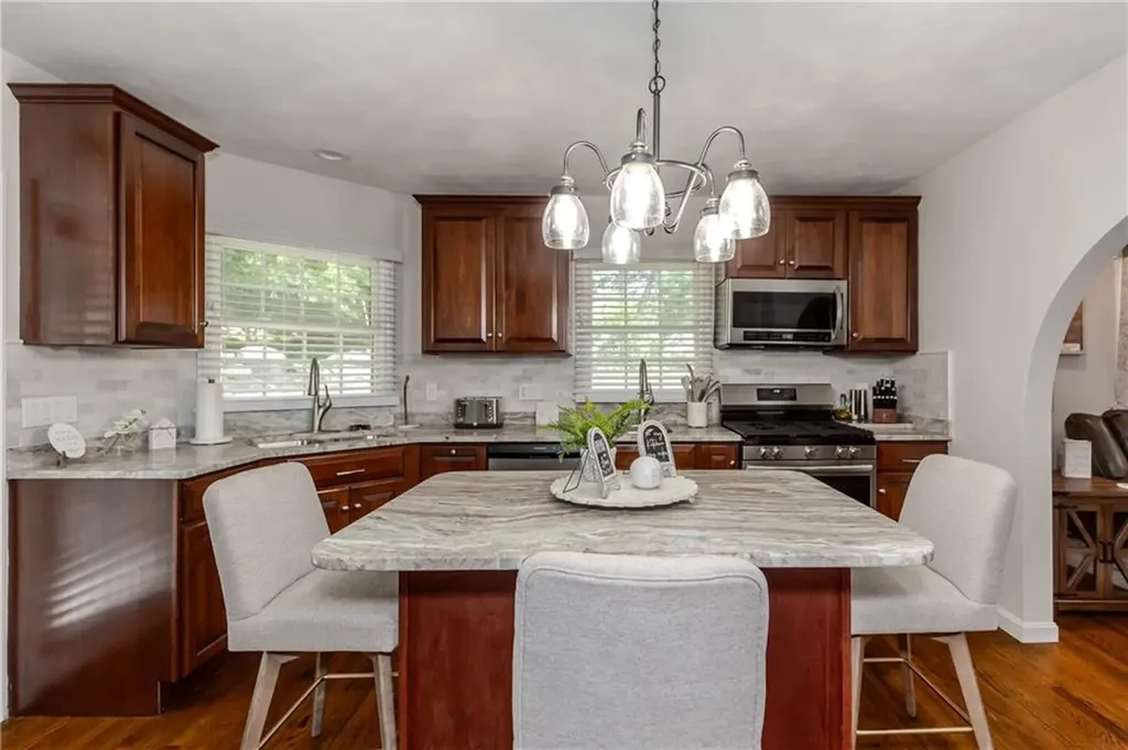 30 Warren Avenue Johnston RI 02919