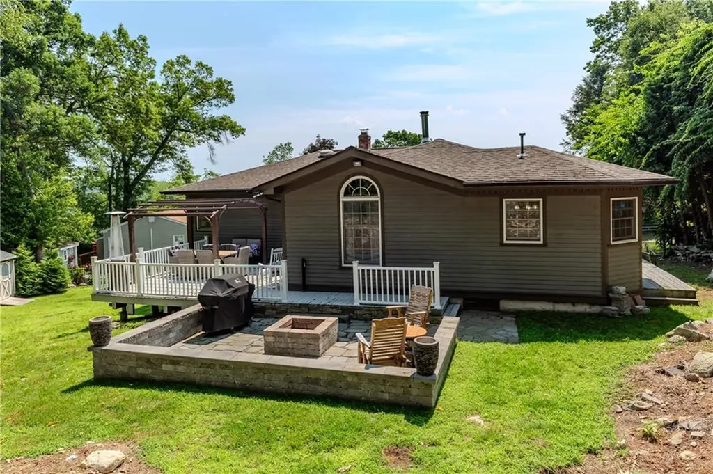 30 Warren Avenue Johnston RI 02919