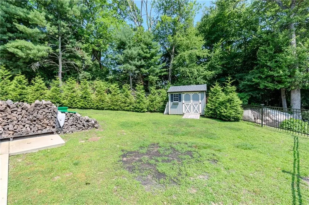30 Warren Avenue Johnston RI 02919
