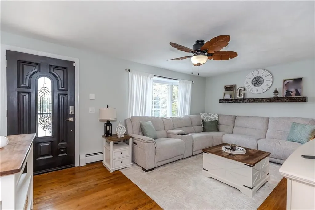 30 Warren Avenue Johnston RI 02919