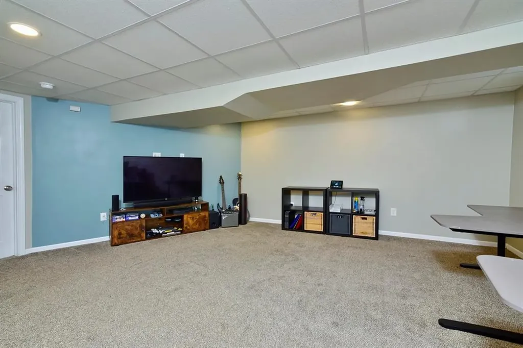 57 Remington Farm Drive Coventry RI 02816