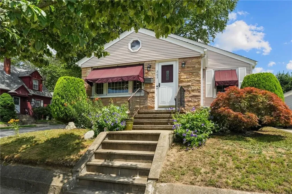 265 Nelson Street Providence RI 02908