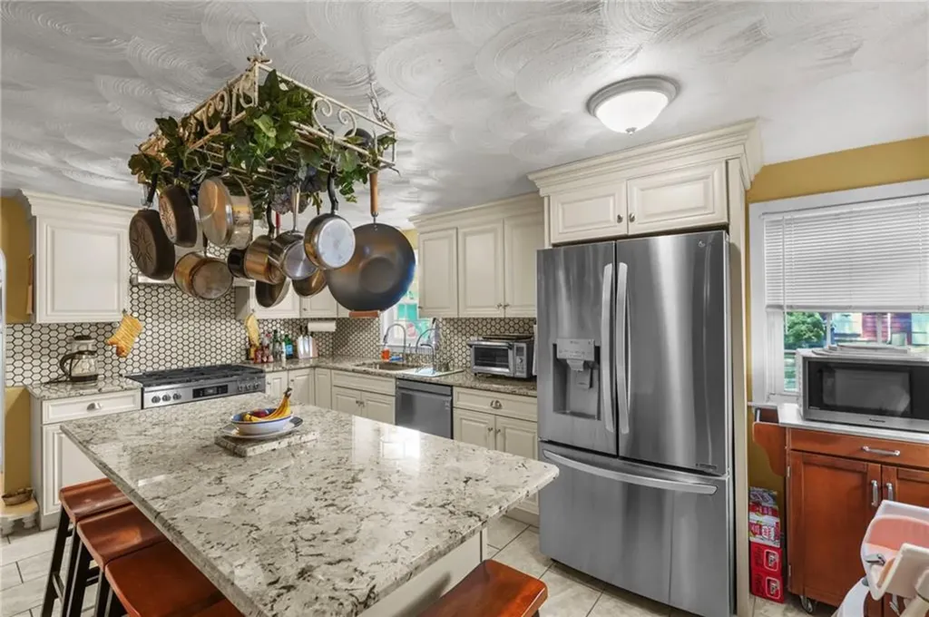 265 Nelson Street Providence RI 02908