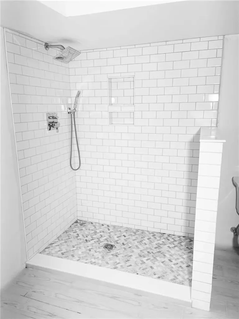 21 Helm Street Jamestown RI 02835
