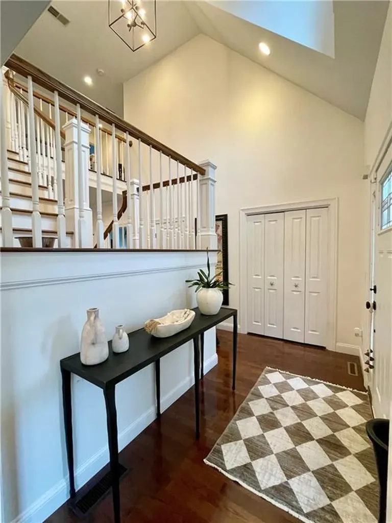 21 Helm Street Jamestown RI 02835