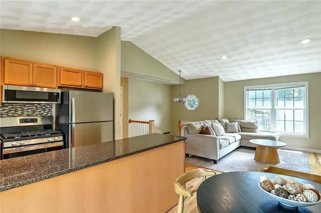 5 Craigie Avenue Johnston RI 02919