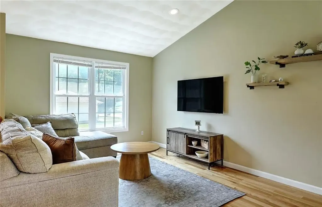 5 Craigie Avenue Johnston RI 02919