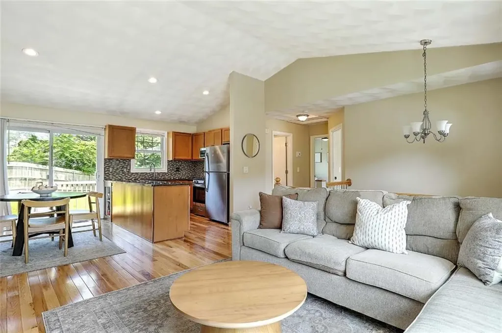 5 Craigie Avenue Johnston RI 02919