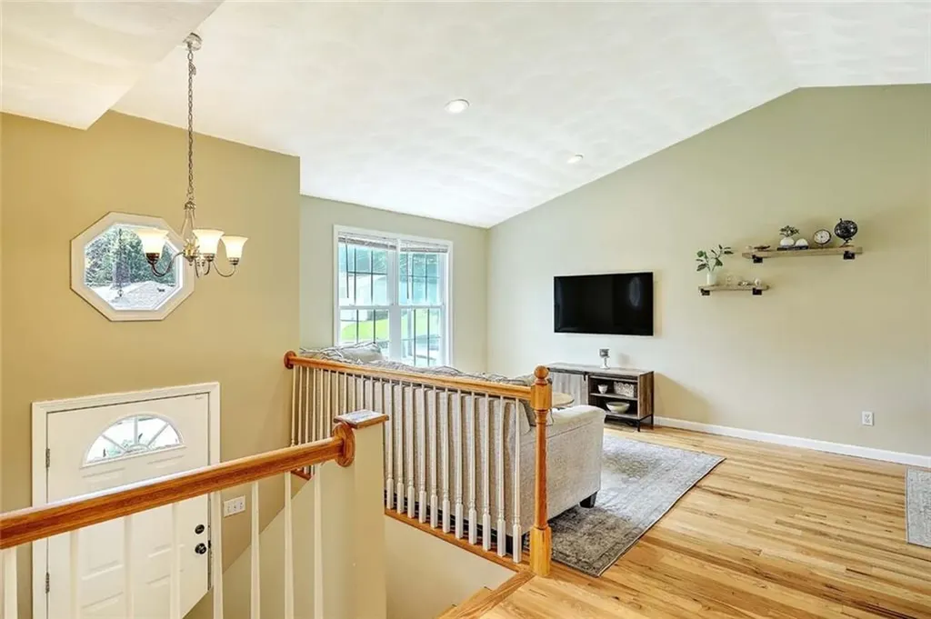5 Craigie Avenue Johnston RI 02919