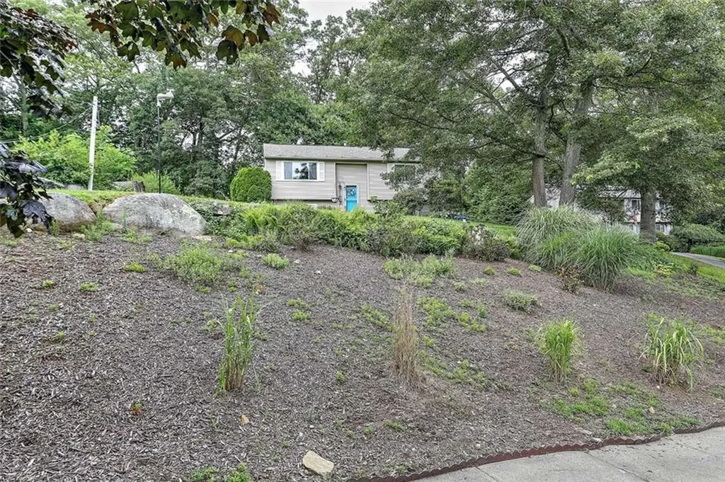16 Jennifer Lane Coventry RI 02816