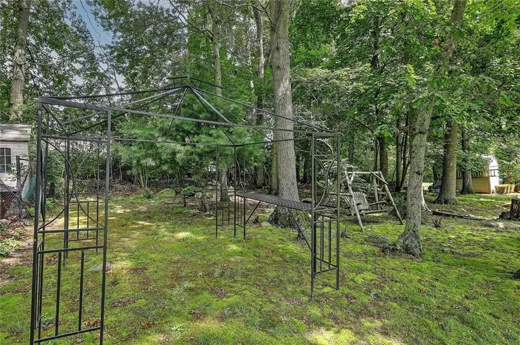 16 Jennifer Lane Coventry RI 02816