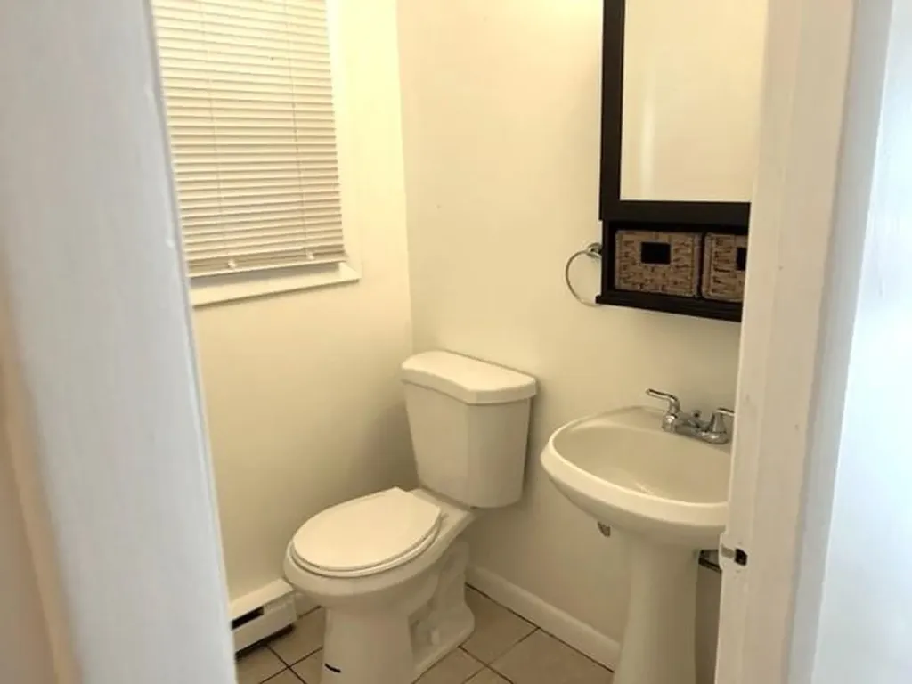 19 17 Klondike Street Providence RI 02909