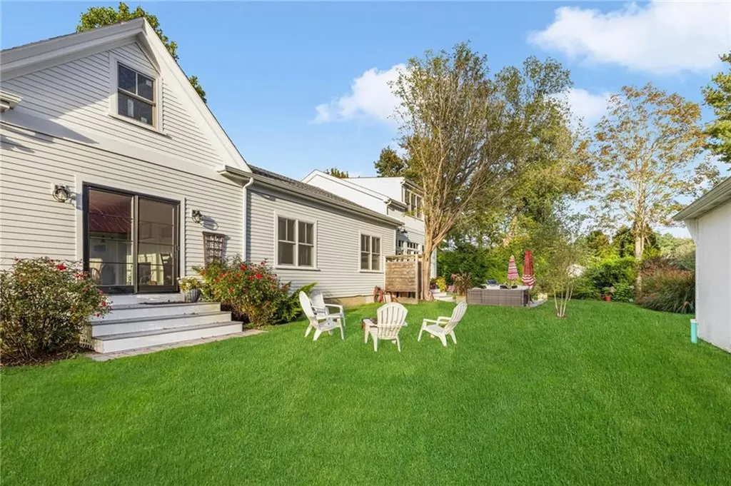400 Paradise Avenue Middletown RI 02842