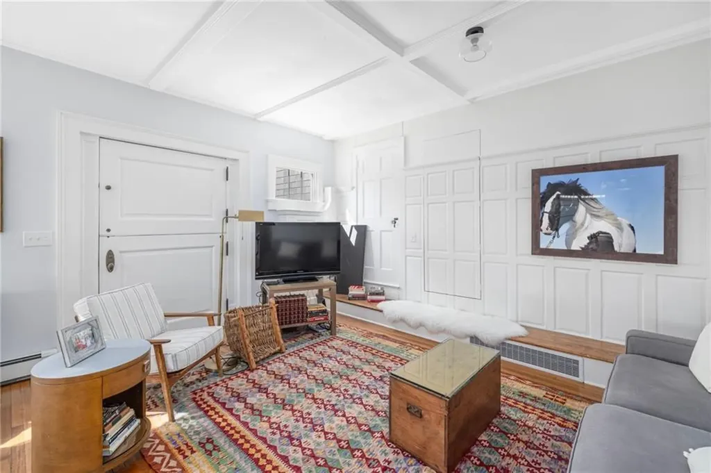 400 Paradise Avenue Middletown RI 02842