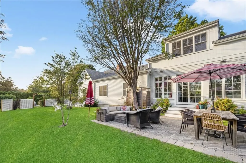 400 Paradise Avenue Middletown RI 02842