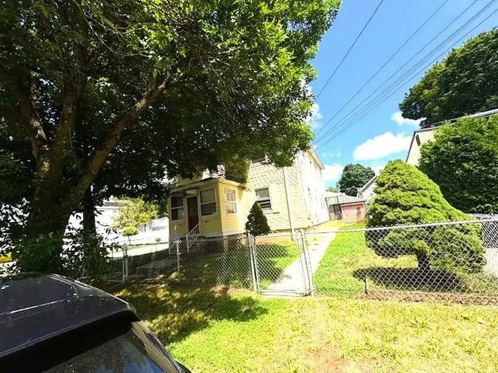 157 159 Ophelia Street Providence RI 02909