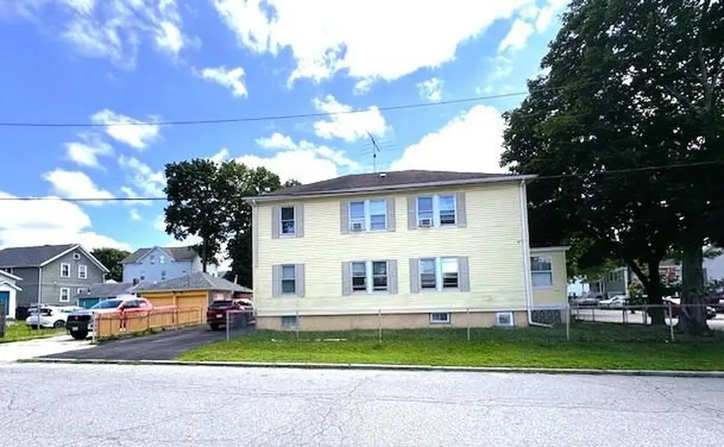 157 159 Ophelia Street Providence RI 02909