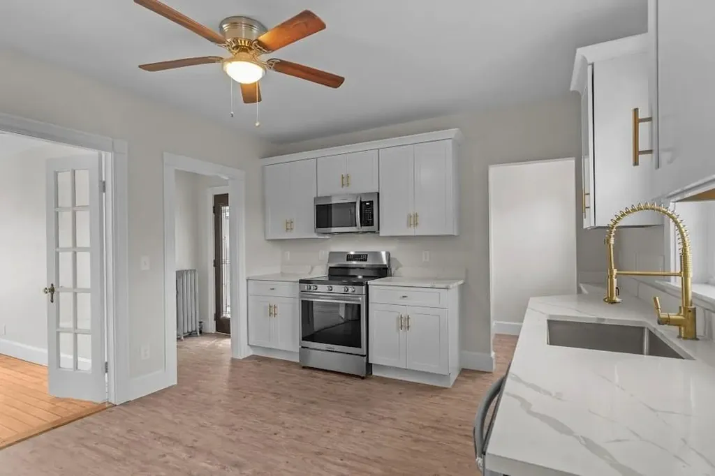11 Taft Street Coventry RI 02816