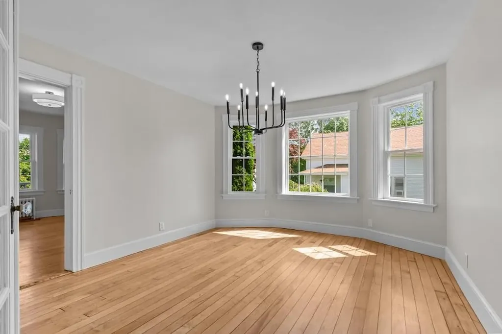 11 Taft Street Coventry RI 02816