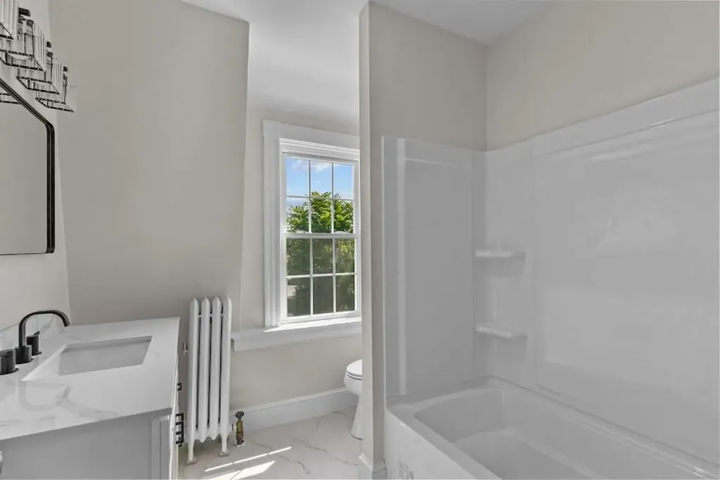 11 Taft Street Coventry RI 02816