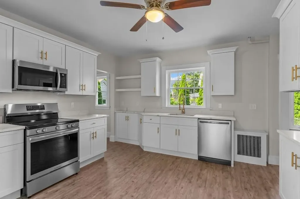 11 Taft Street Coventry RI 02816