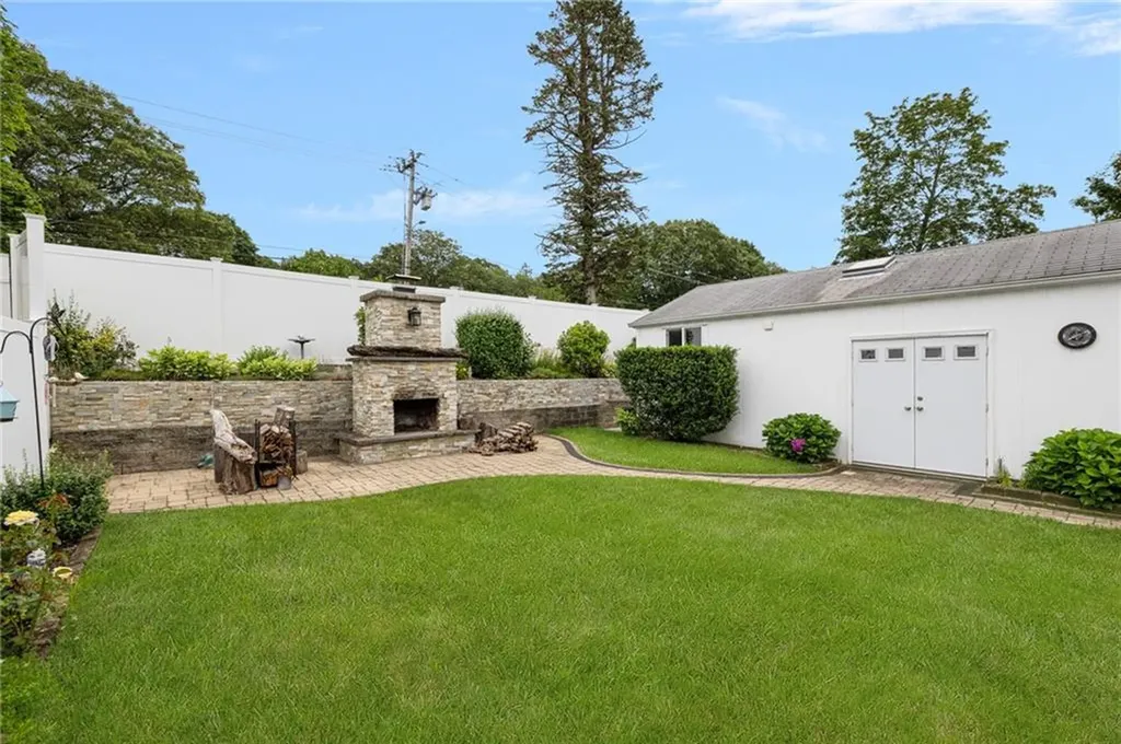 12 Hagen Avenue Cranston RI 02920