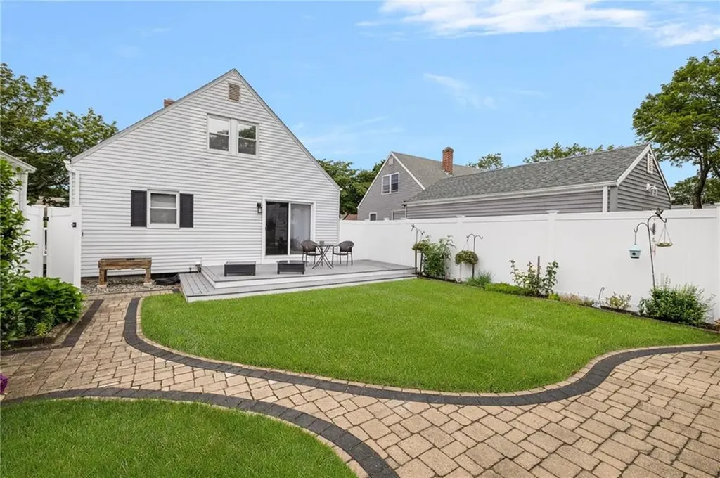 12 Hagen Avenue Cranston RI 02920