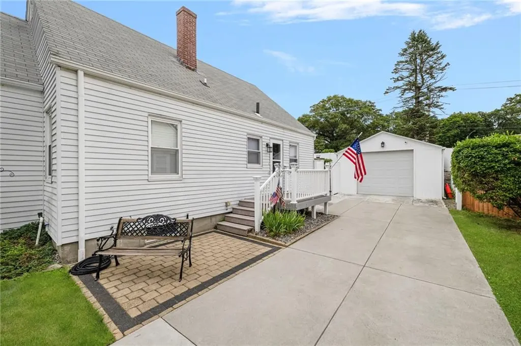 12 Hagen Avenue Cranston RI 02920