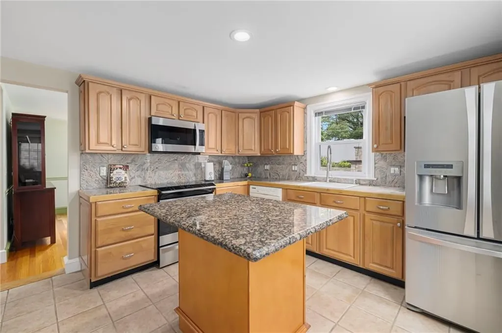 12 Hagen Avenue Cranston RI 02920