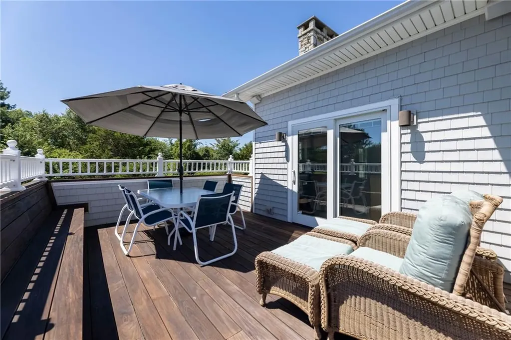 16 Central Street Charlestown RI 02813