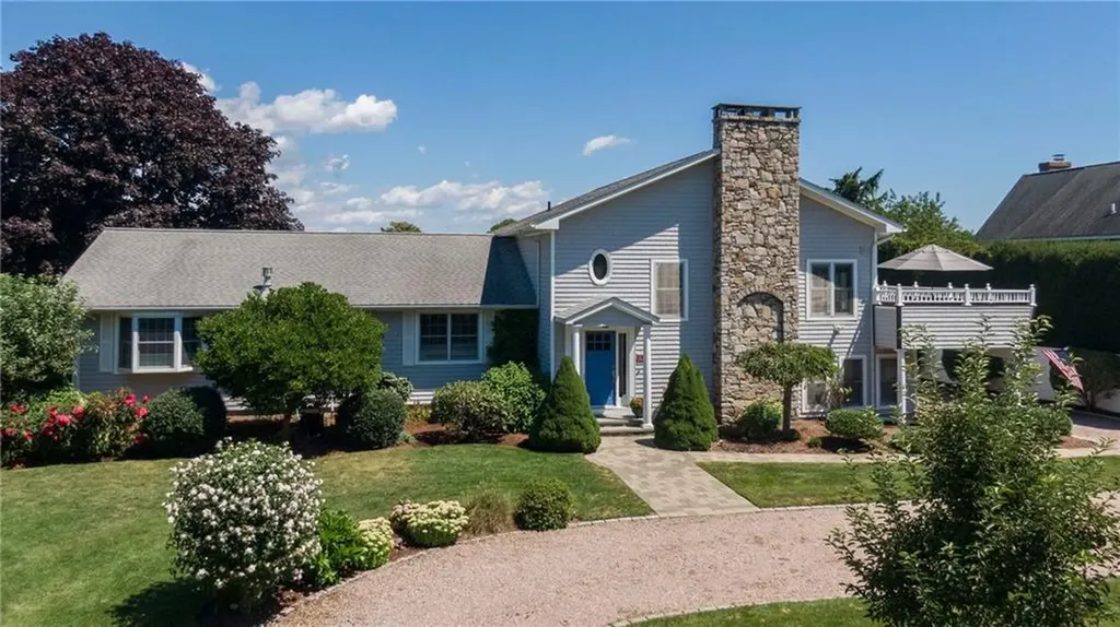 16 Central Street Charlestown RI 02813