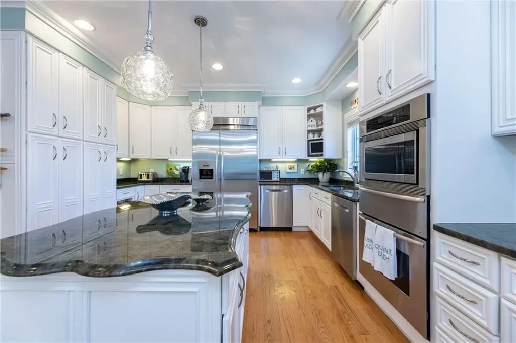 16 Central Street Charlestown RI 02813