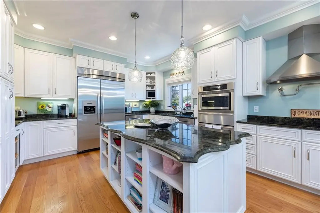 16 Central Street Charlestown RI 02813