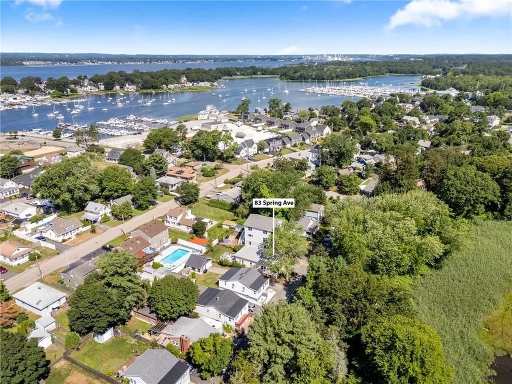 83 Spring Avenue Barrington RI 02806
