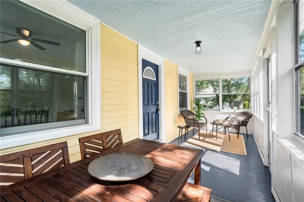 83 Spring Avenue Barrington RI 02806