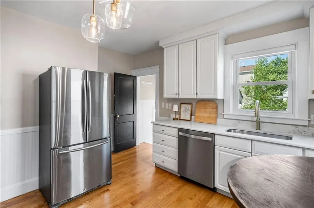 83 Spring Avenue Barrington RI 02806
